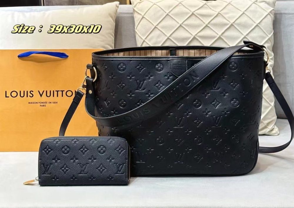 DBS-LC473 - Delightful MM Handbag Deal - Image 10