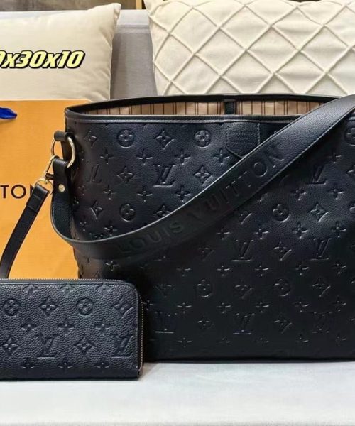 DBS-LC473 - Delightful MM Handbag Deal