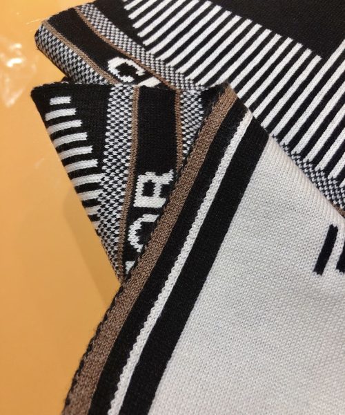 Dior Dioralps Reversible White/Black Wool and Cashmere Scarf 200cm/79in 