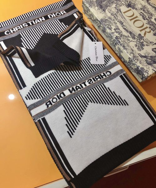 Dior Dioralps Reversible White/Black Wool and Cashmere Scarf 200cm/79in 