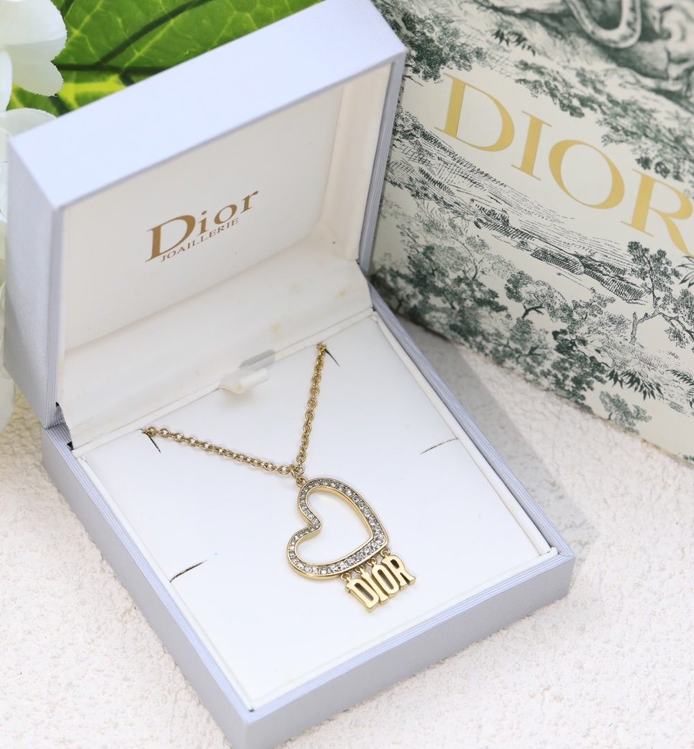 Dior Necklace