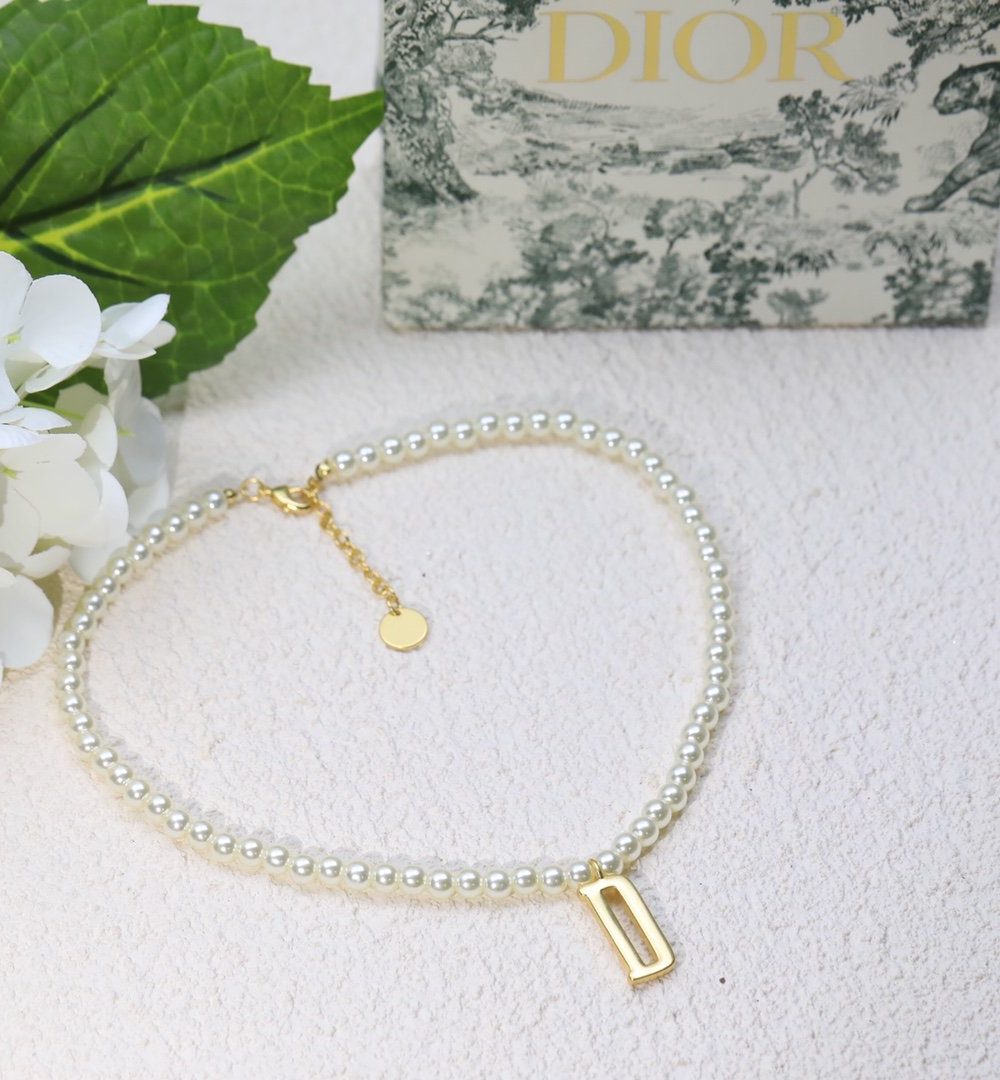 Dior Necklace