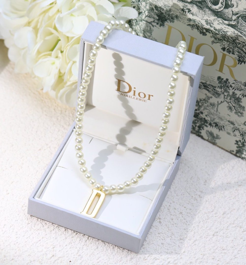 Dior Necklace