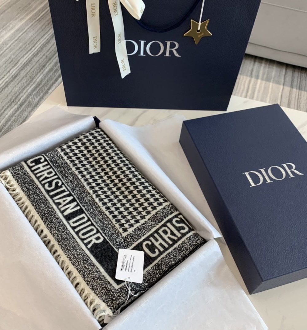 Dior Oblique Blanket Scarf Grey 55in/140cm 