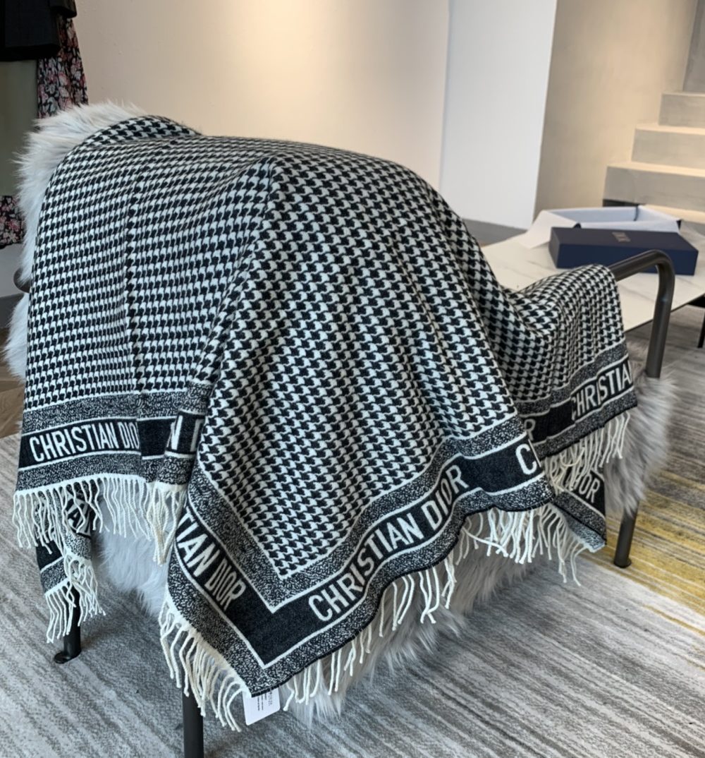 Dior Oblique Blanket Scarf Grey 55in/140cm 