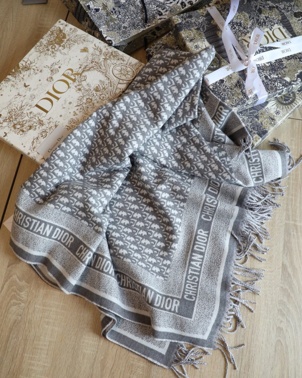 Dior Oblique Diortwin Square Gray and Navy Blue Silk Twill Scarf 150cm/71in 