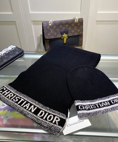 Dior Pompom Beanie & Scarf Set In Black 