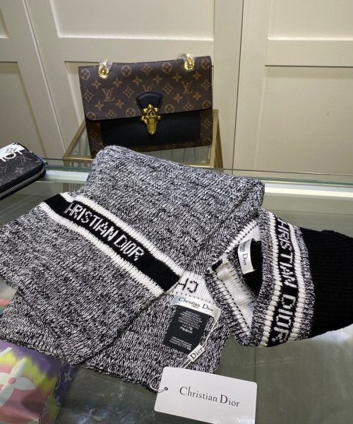 Dior Pompom Beanie & Scarf Set In Grey 