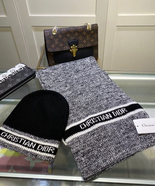 Dior Pompom Beanie & Scarf Set In Grey 