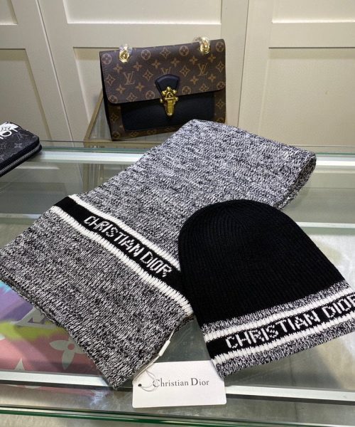 Dior Pompom Beanie & Scarf Set In Grey 