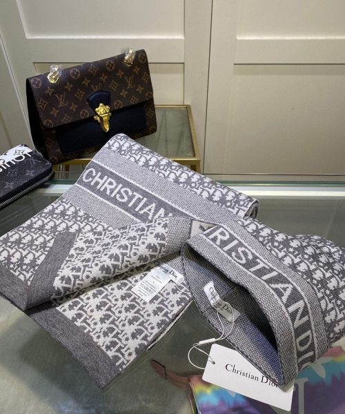 Dior Pompom Beanie & Scarf Set In Grey 