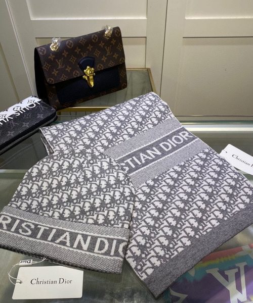 Dior Pompom Beanie & Scarf Set In Grey 