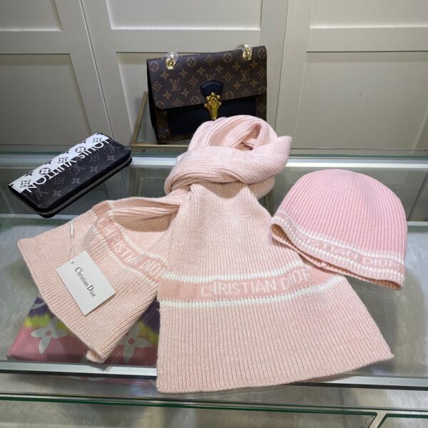 Dior Pompom Beanie & Scarf Set In Pink