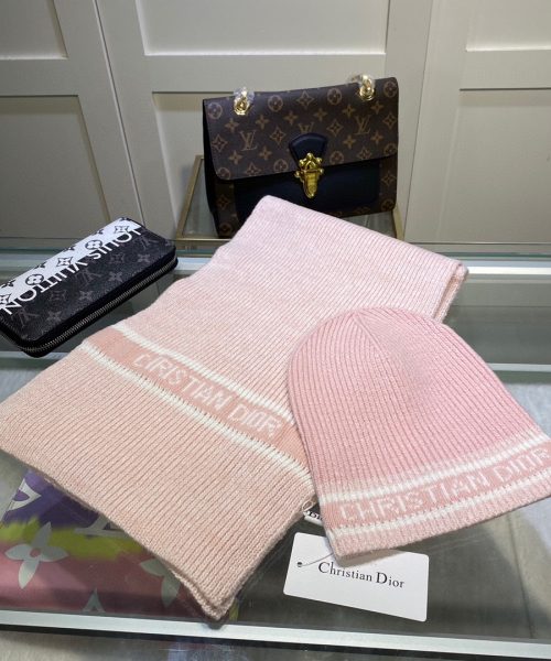 Dior Pompom Beanie & Scarf Set In Pink 