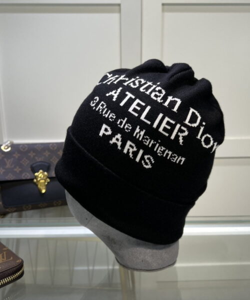 Dior Pompom Beanie In Black