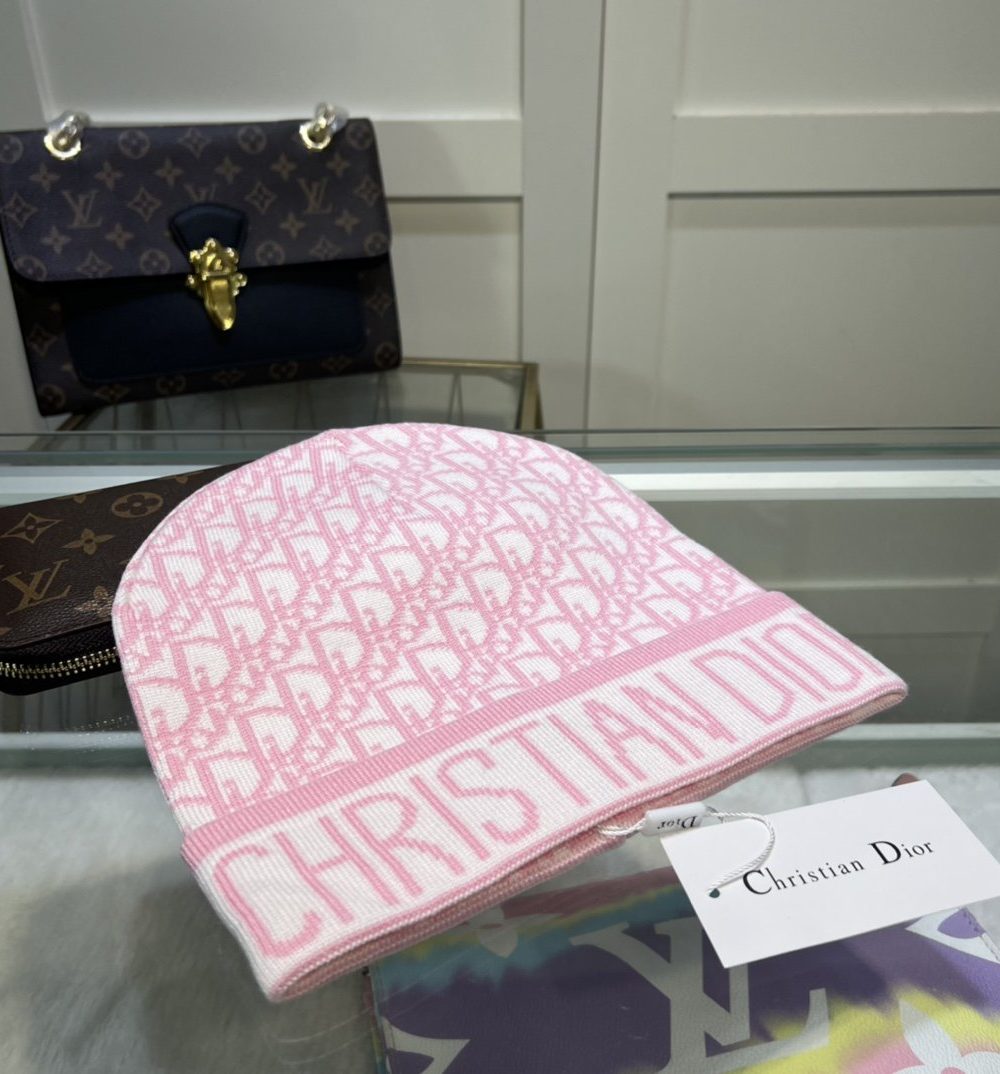 Dior Pompom Beanie In Pink