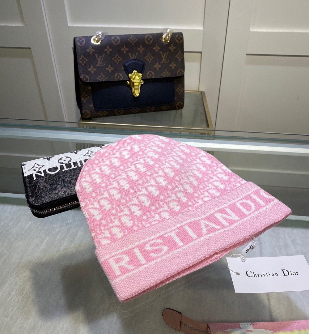 Dior Pompom Beanie In Pink