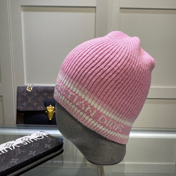 Dior Pompom Beanie In Pink