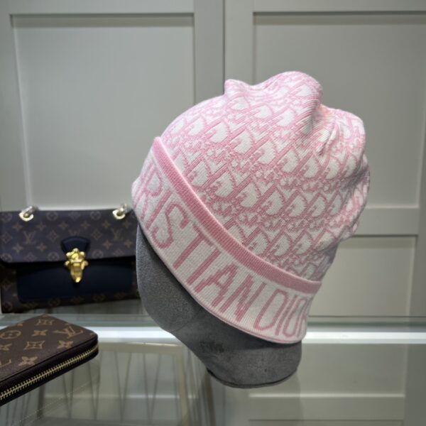 Dior Pompom Beanie In Pink