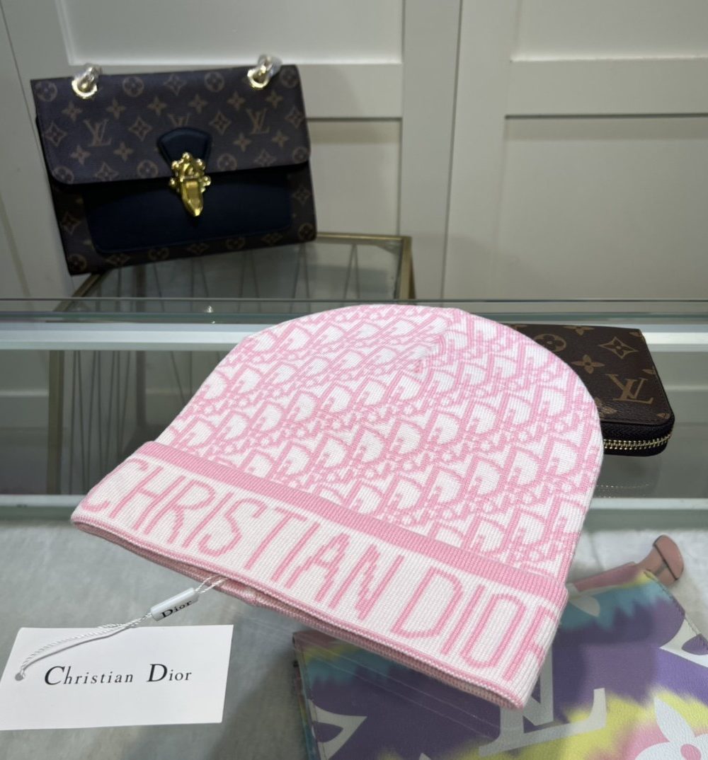 Dior Pompom Beanie In Pink