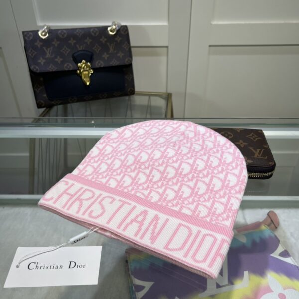 Dior Pompom Beanie In Pink