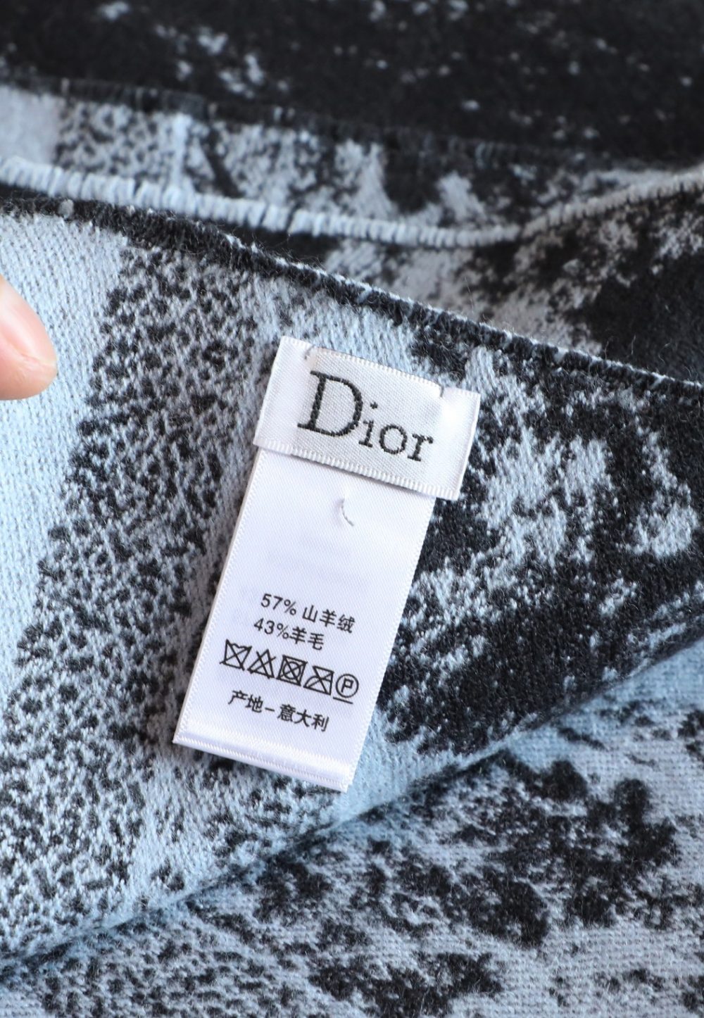 Dior Silk Square Dark Blue Scarf 150cm/71in  - Image 4