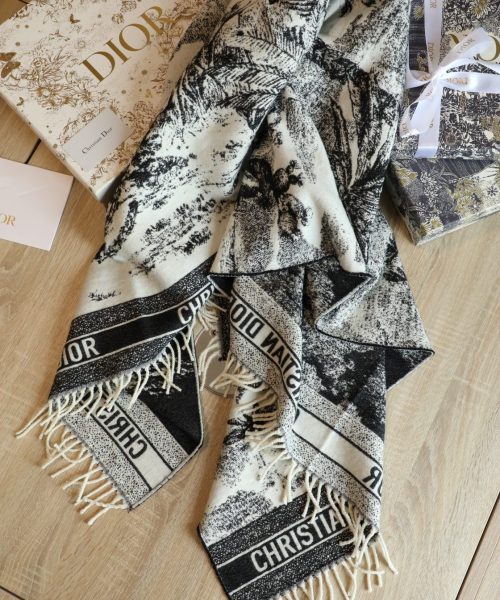 Dior Square Black and White Wool Scarf 150cm/59in 