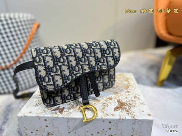 DM02 - Dior Women's Fashion Bag