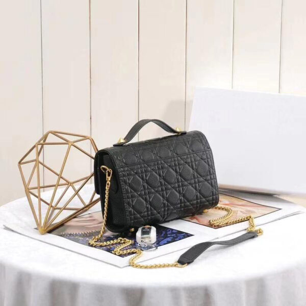DM09 - Dior Women's Fashion Bag