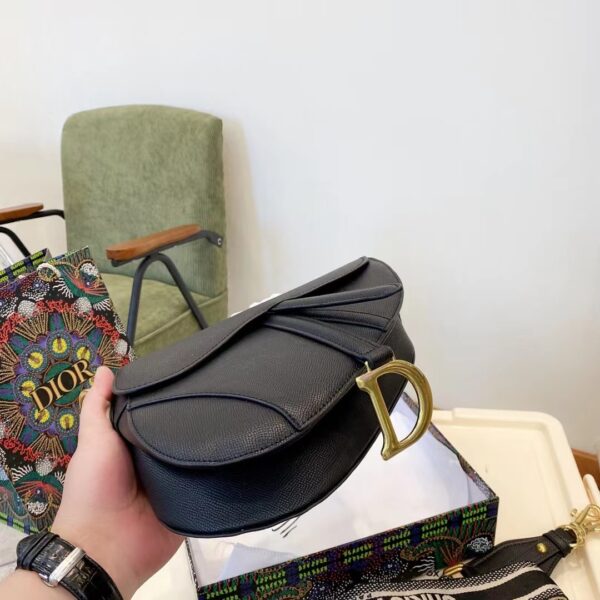 DM20 - Dior Women's Fashion Bag