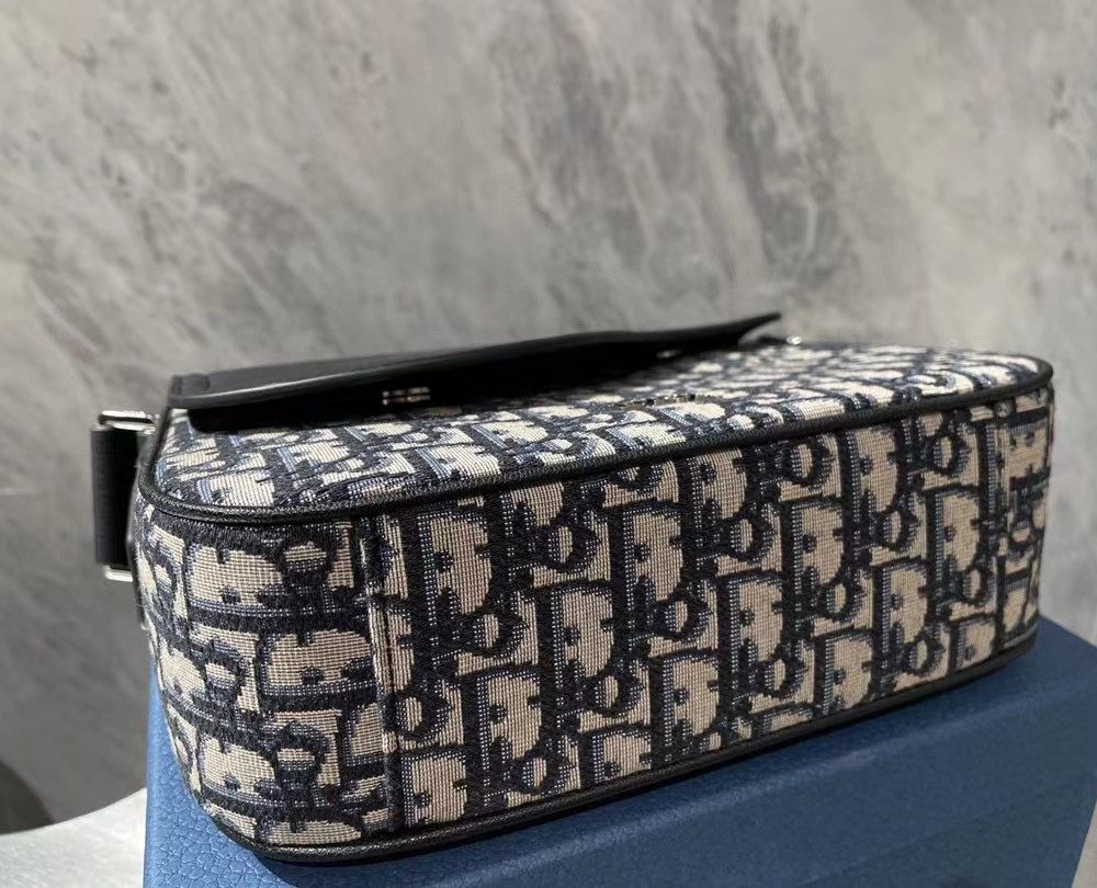 DM5027 - Dior Women’s Fashion Bag