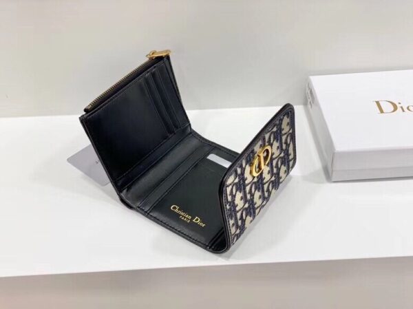 DM5038 - Dior Women's Fashion Bag