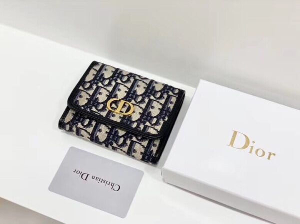 DM5038 - Dior Women's Fashion Bag
