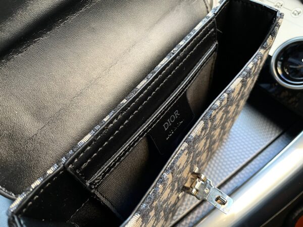 DM5042 - Dior Fashion Bag