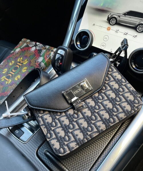 DM5042 - Dior Fashion Bag