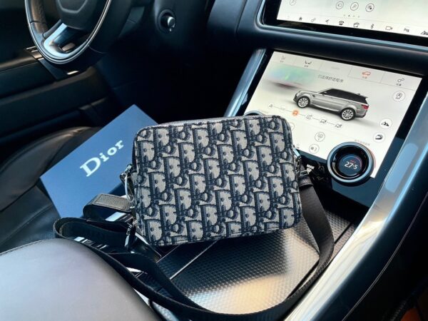 DM5043 - Dior Fashion Bag