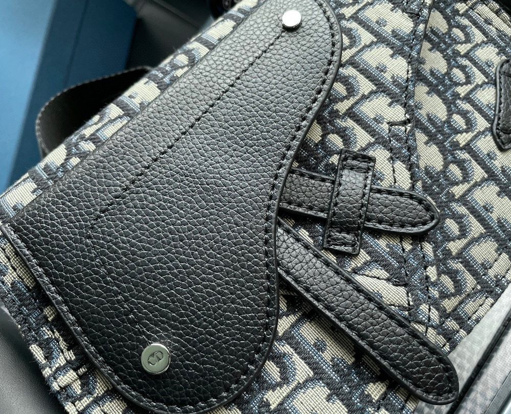 DM5044 - Dior Fashion Bag