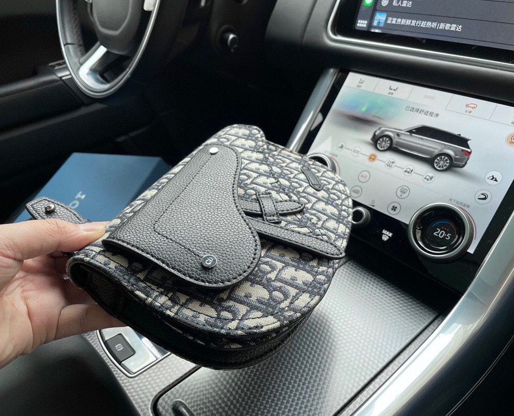 DM5044 - Dior Fashion Bag