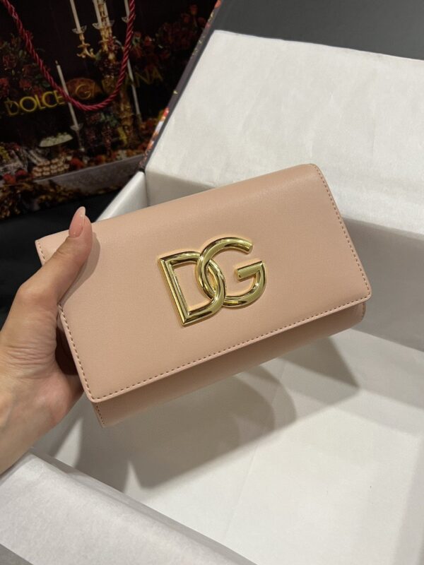 Dolce & Gabbana 3.5 Clutch Beige For Women 8.3in/21cm DG