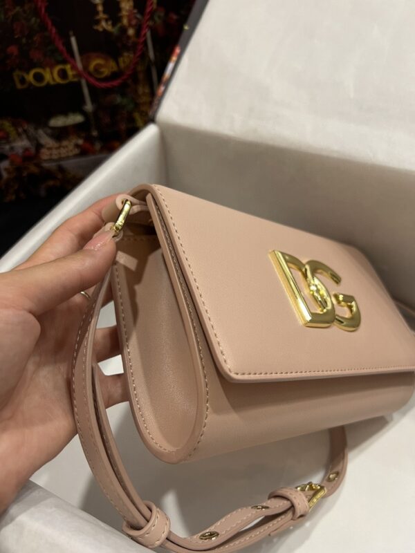 Dolce & Gabbana 3.5 Clutch Beige For Women 8.3in/21cm DG