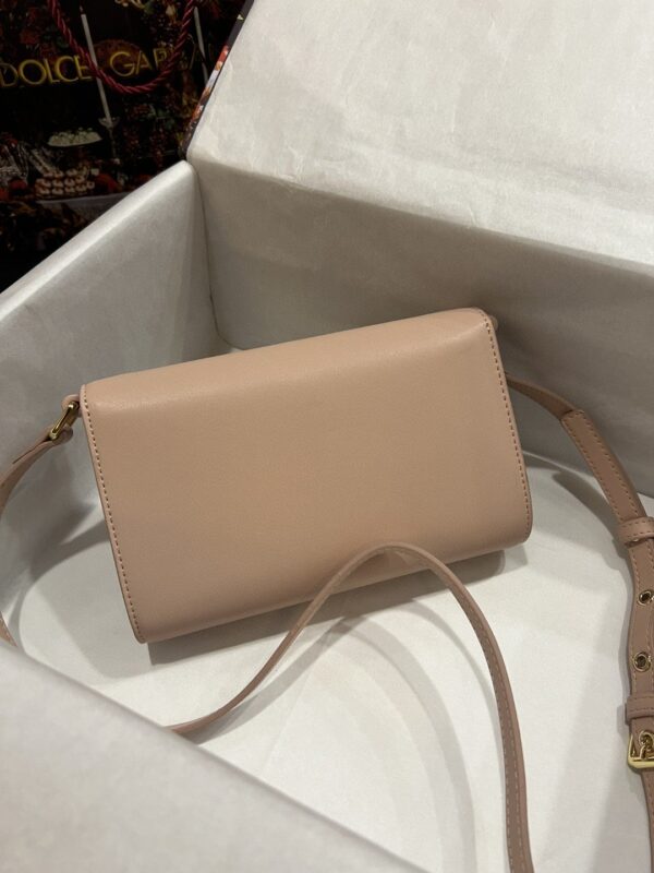 Dolce & Gabbana 3.5 Clutch Beige For Women 8.3in/21cm DG