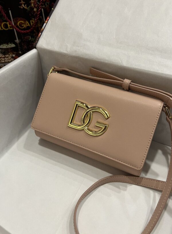 Dolce & Gabbana 3.5 Clutch Beige For Women 8.3in/21cm DG