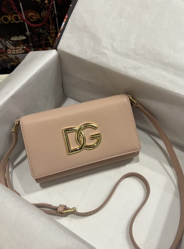 Dolce & Gabbana 3.5 Clutch Beige For Women 8.3in/21cm DG