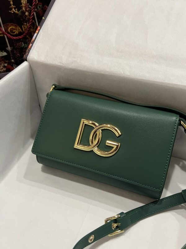 Dolce & Gabbana 3.5 Clutch Green For Women 8.3in/21cm DG