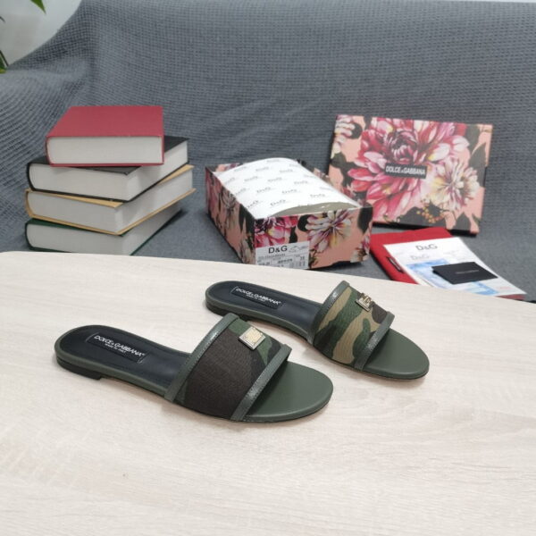 Dolce & Gabbana Camouflage Patchwork Slides Black For Women DG Shoes