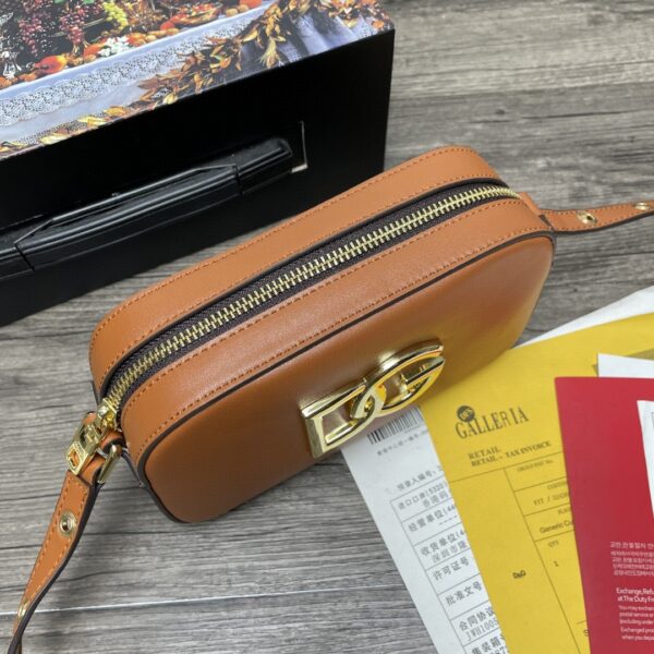 Dolce & Gabbana Crossbody 3.5 Bag Brown For Women 7.5in/19cm DG