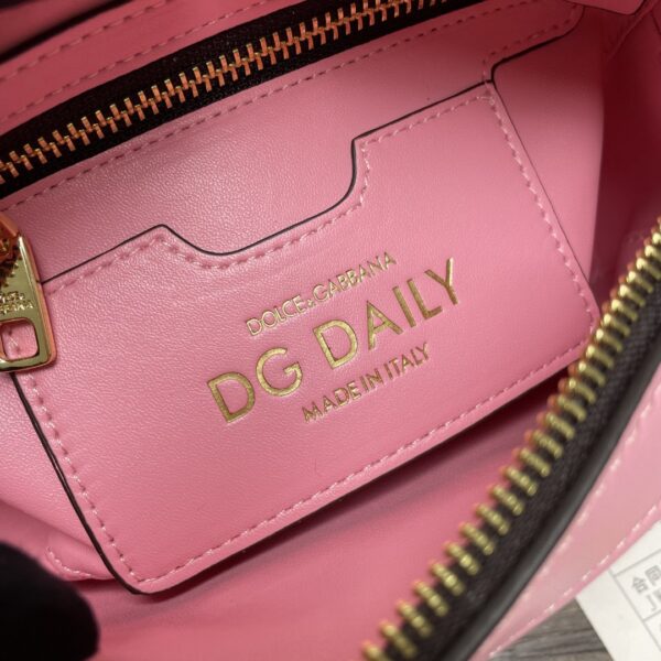 Dolce & Gabbana Crossbody 3.5 Bag Pink For Women 7.5in/19cm DG BB7095AW57680469
