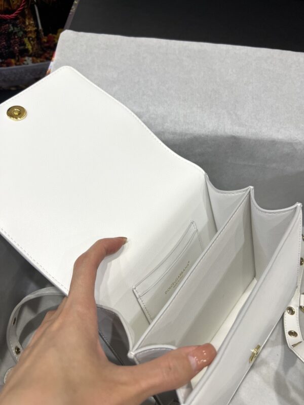 Dolce & Gabbana Crossbody 3.5 Bag White For Women 6.9in/18cm DG BB7037AW57680002