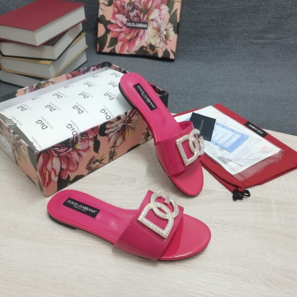 Dolce & Gabbana Foiled Iguana-Print Slides With Rhinestone-Detailed DG Logo Pink For Women DG Shoes