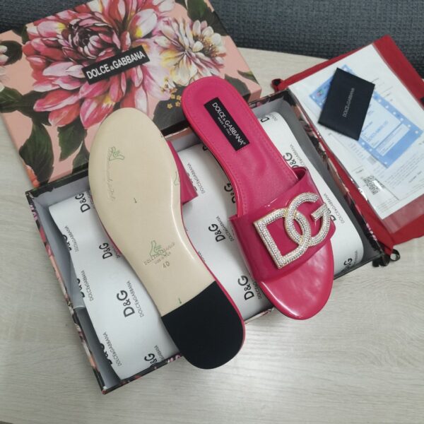 Dolce & Gabbana Foiled Iguana-Print Slides With Rhinestone-Detailed DG Logo Pink For Women DG Shoes